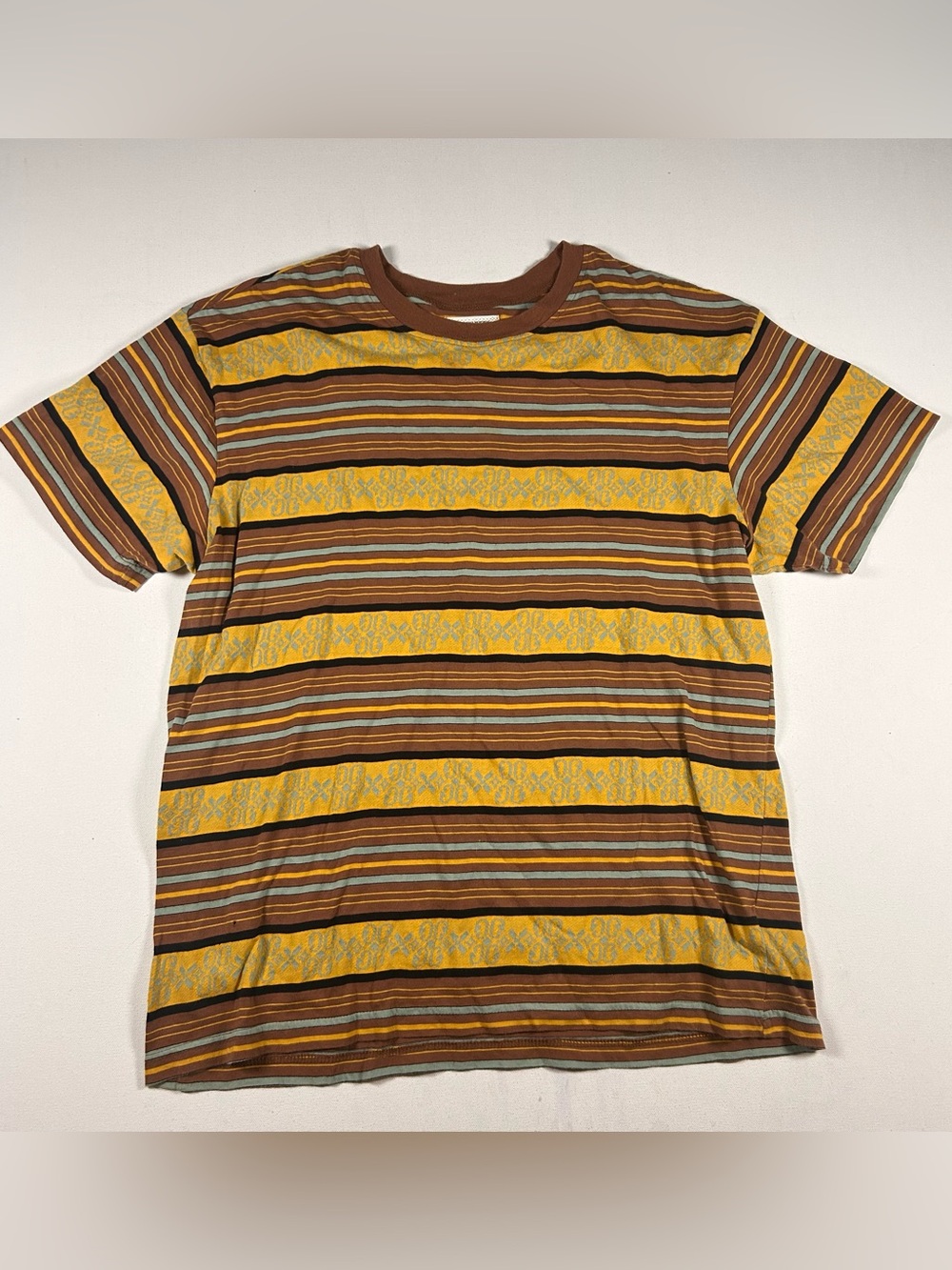 Vintage Alex Knost RVCA T Shirt Mens Large Gold Striped Ideal Tailoring RARE